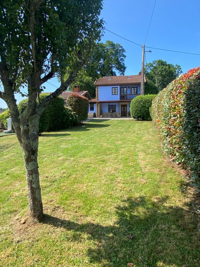 Villa Paraes Nava Zewnętrze zdjęcie