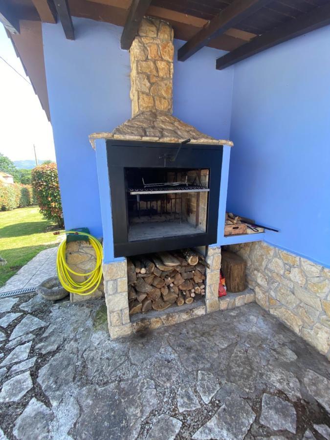 Villa Paraes Nava Zewnętrze zdjęcie